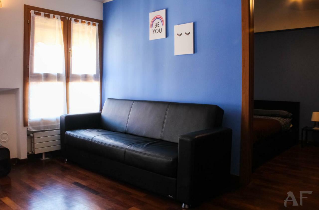 Ferienwohnung Corso San Gottardo - Darsena Flat Mailand Exterior foto
