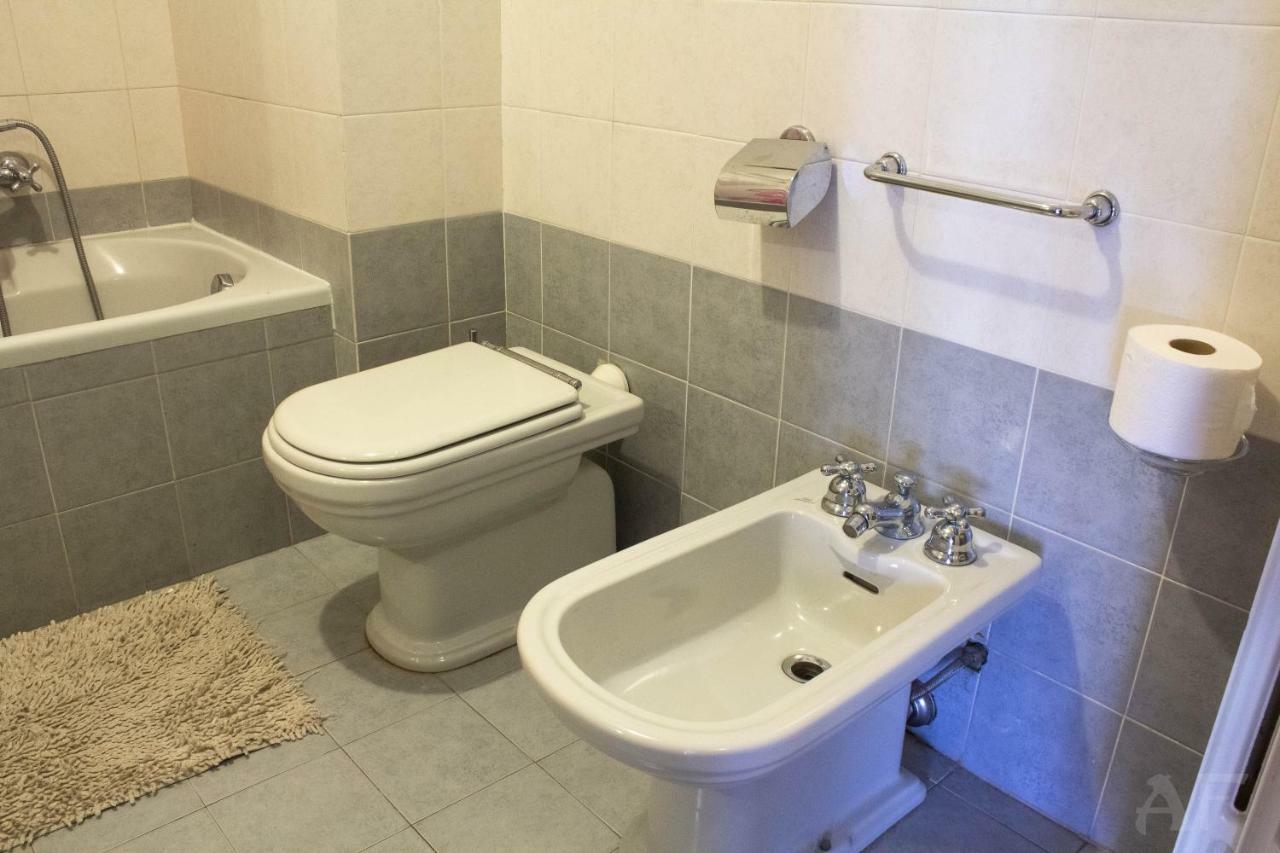 Ferienwohnung Corso San Gottardo - Darsena Flat Mailand Exterior foto